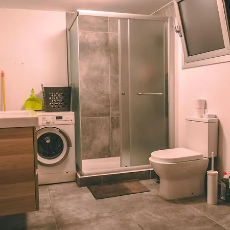 Cozy Flat Center Nicósia